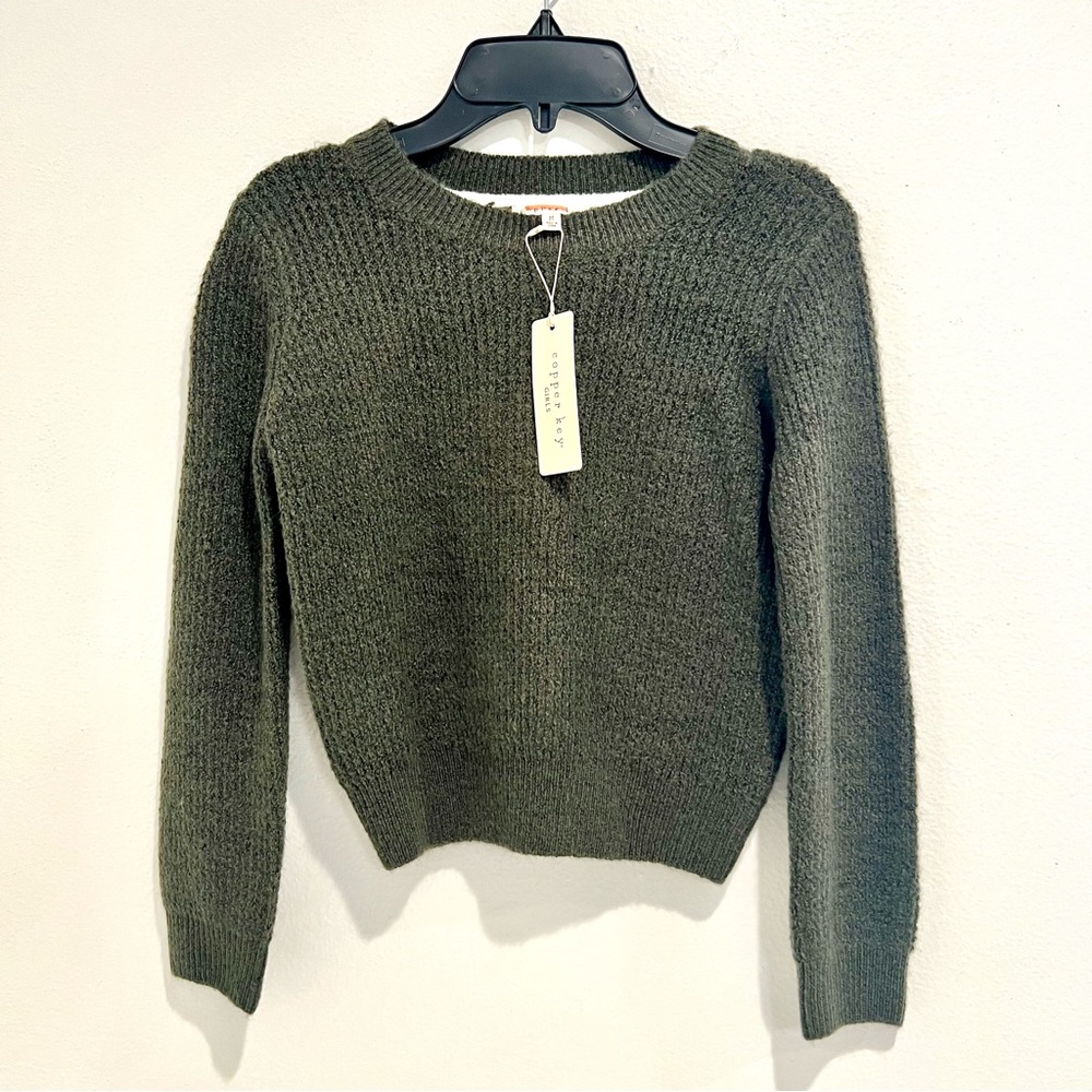 Copper Key Girls Green Knot sweater Size Medium